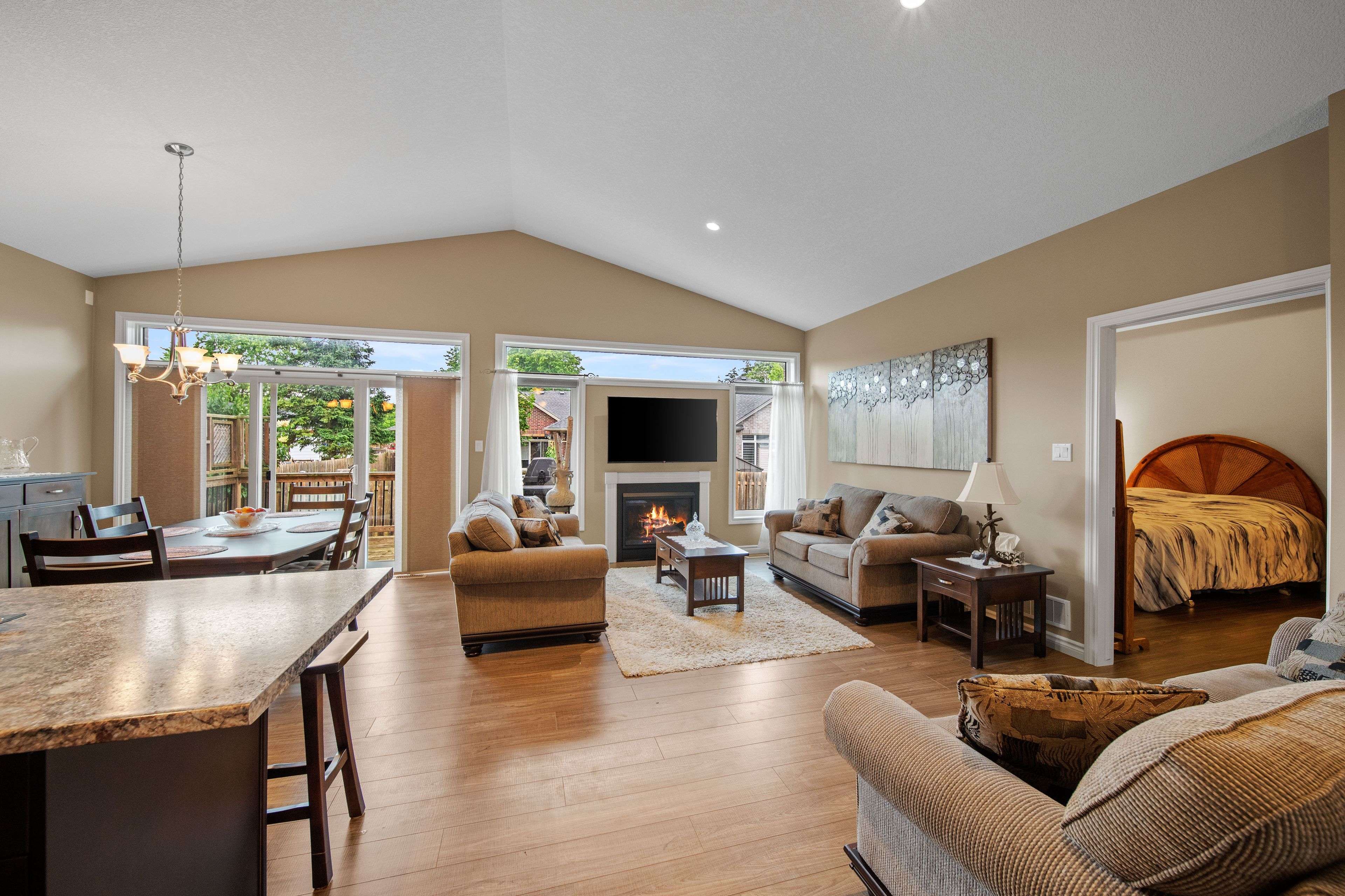 Central Elgin, ON N5P 0E1,1 VINEDEN DR #12