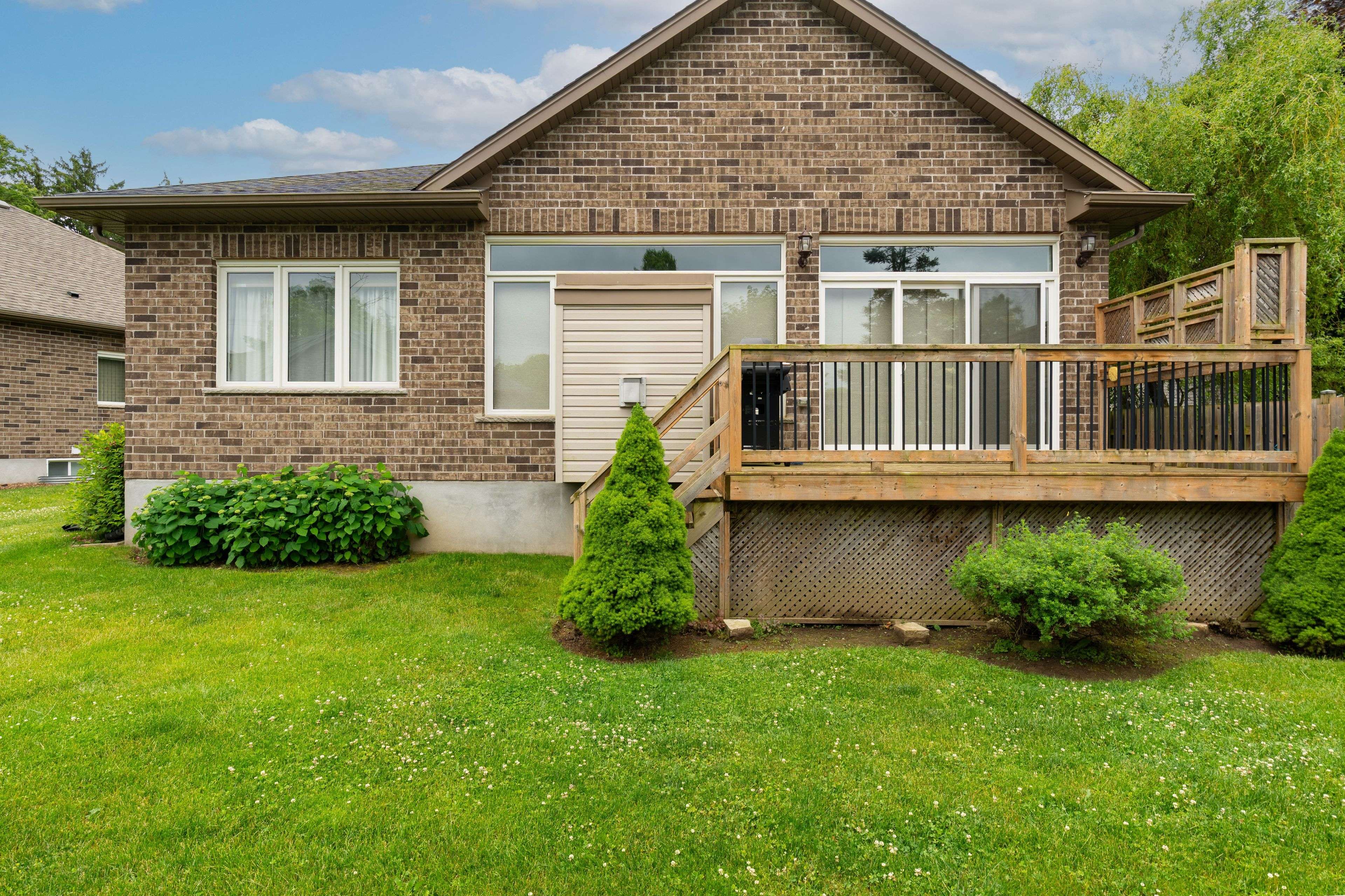 Central Elgin, ON N5P 0E1,1 VINEDEN DR #12