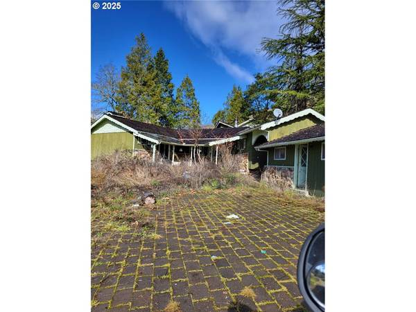 235 BILGER CREEK RD, Myrtle Creek, OR 97457
