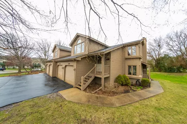 6108 Garrett Lane, Rockford, IL 61107