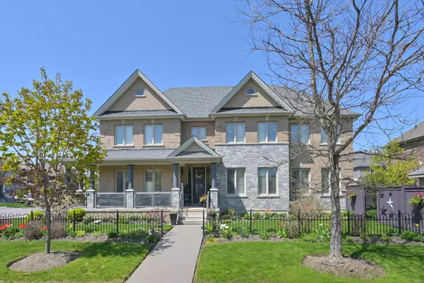 221 8th AVE, New Tecumseth, ON L9R 0H8