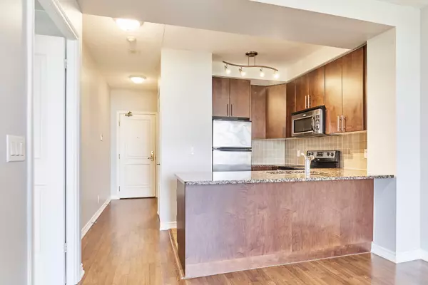 Vaughan, ON L6A 0J8,9235 Jane ST #1016