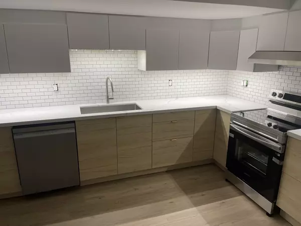 Vaughan, ON L6A 2R1,32 Villandry CRES