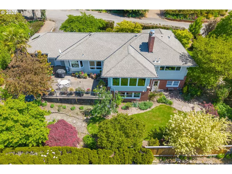 3755 SW JERALD WAY, Portland, OR 97221