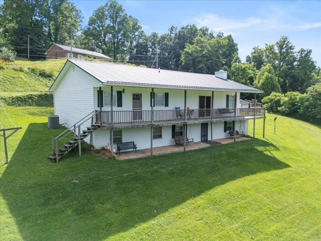 Abingdon, VA 24211,22233 Driftwood Lane