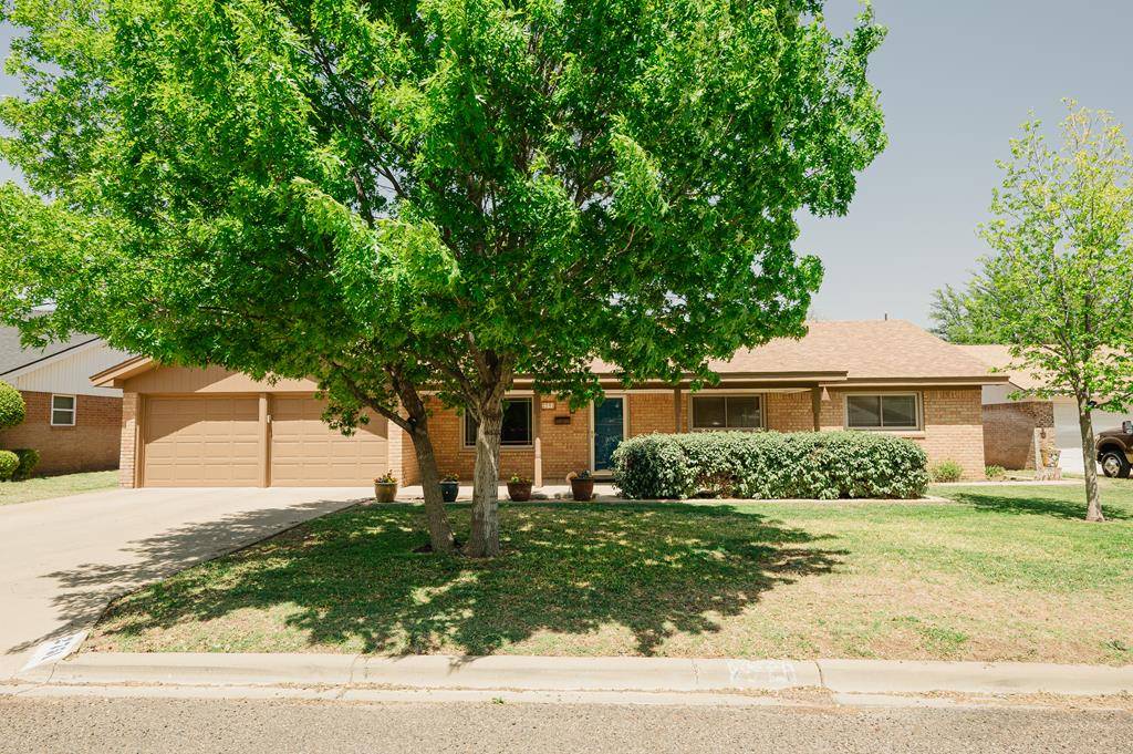 2751 Fair Oaks CIR, Odessa, TX 79762