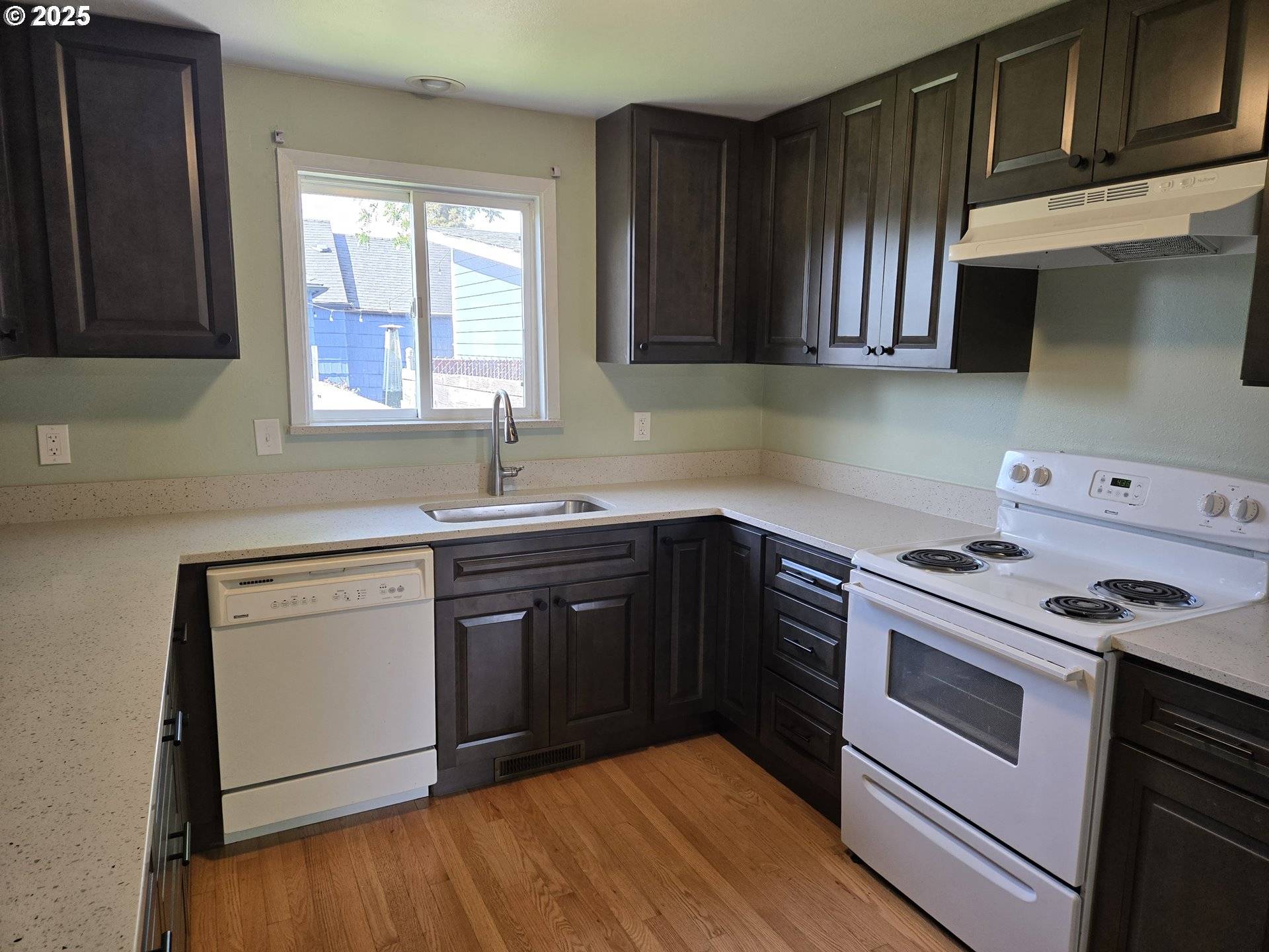 Albany, OR 97322,1625 JACKSON ST