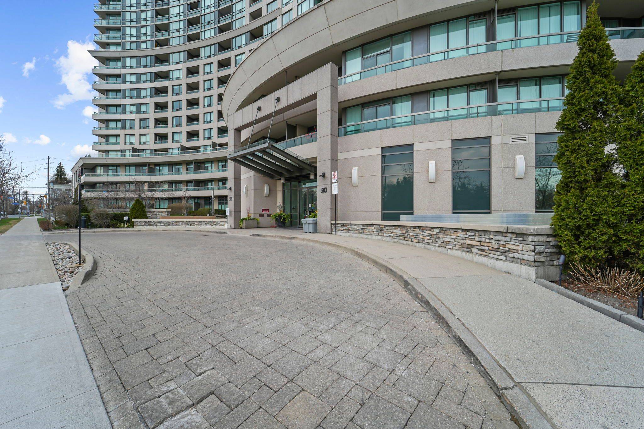 Toronto C07, ON M2N 0A2,503 Beecroft RD #712