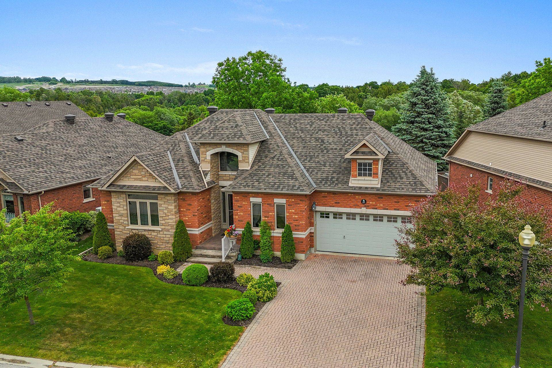 New Tecumseth, ON L9R 2E2,107 Bella Vista TRL