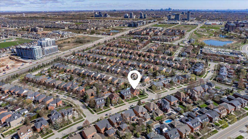 Oakville, ON L6H 6H8,101 Westchester RD