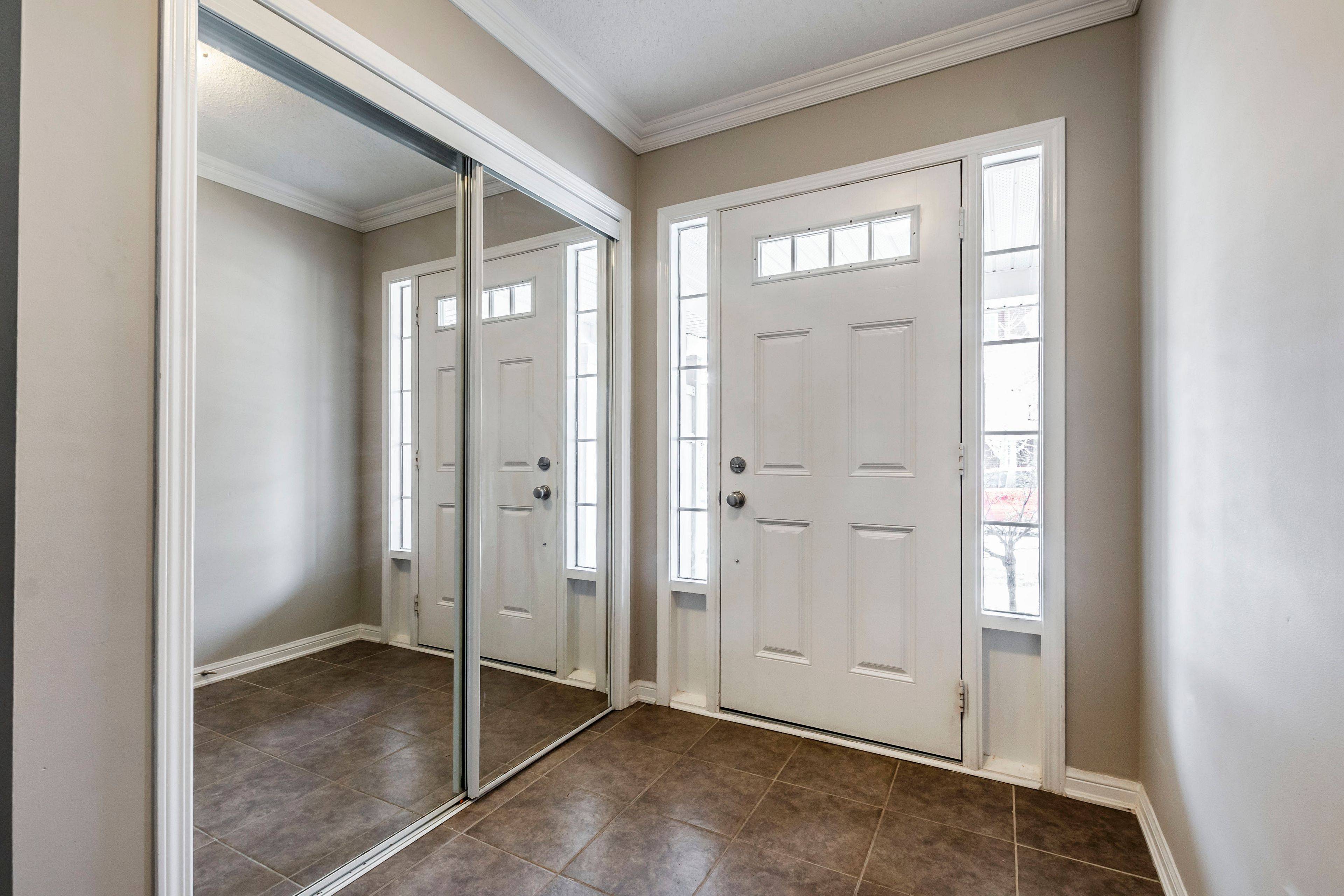 Milton, ON L9T 7B5,280 Wetenhall LNDG