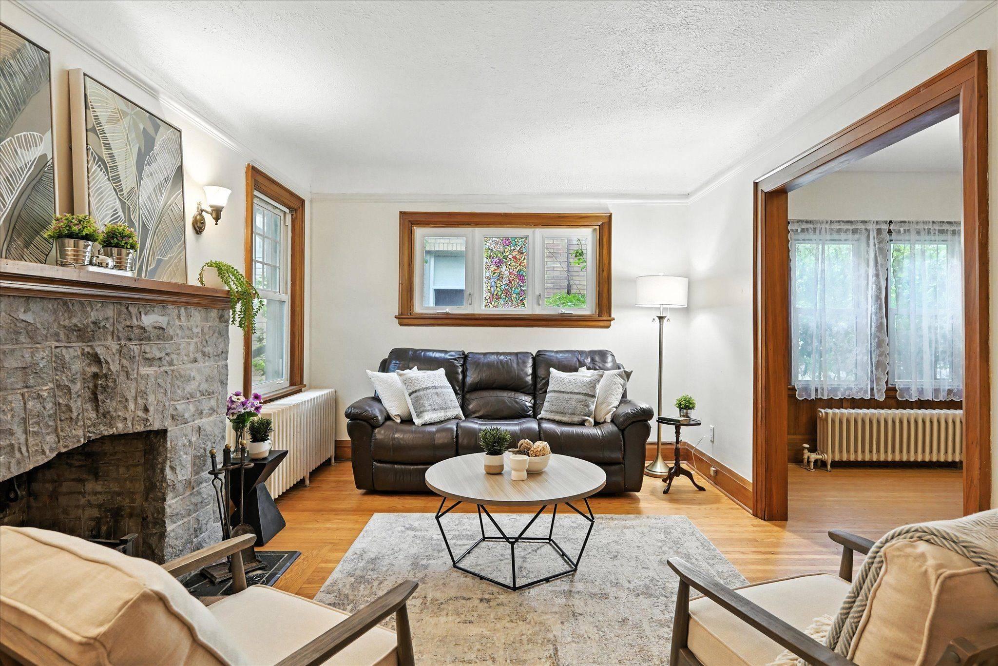 Hamilton, ON L8M 3K9,36 Grosvenor AVE S