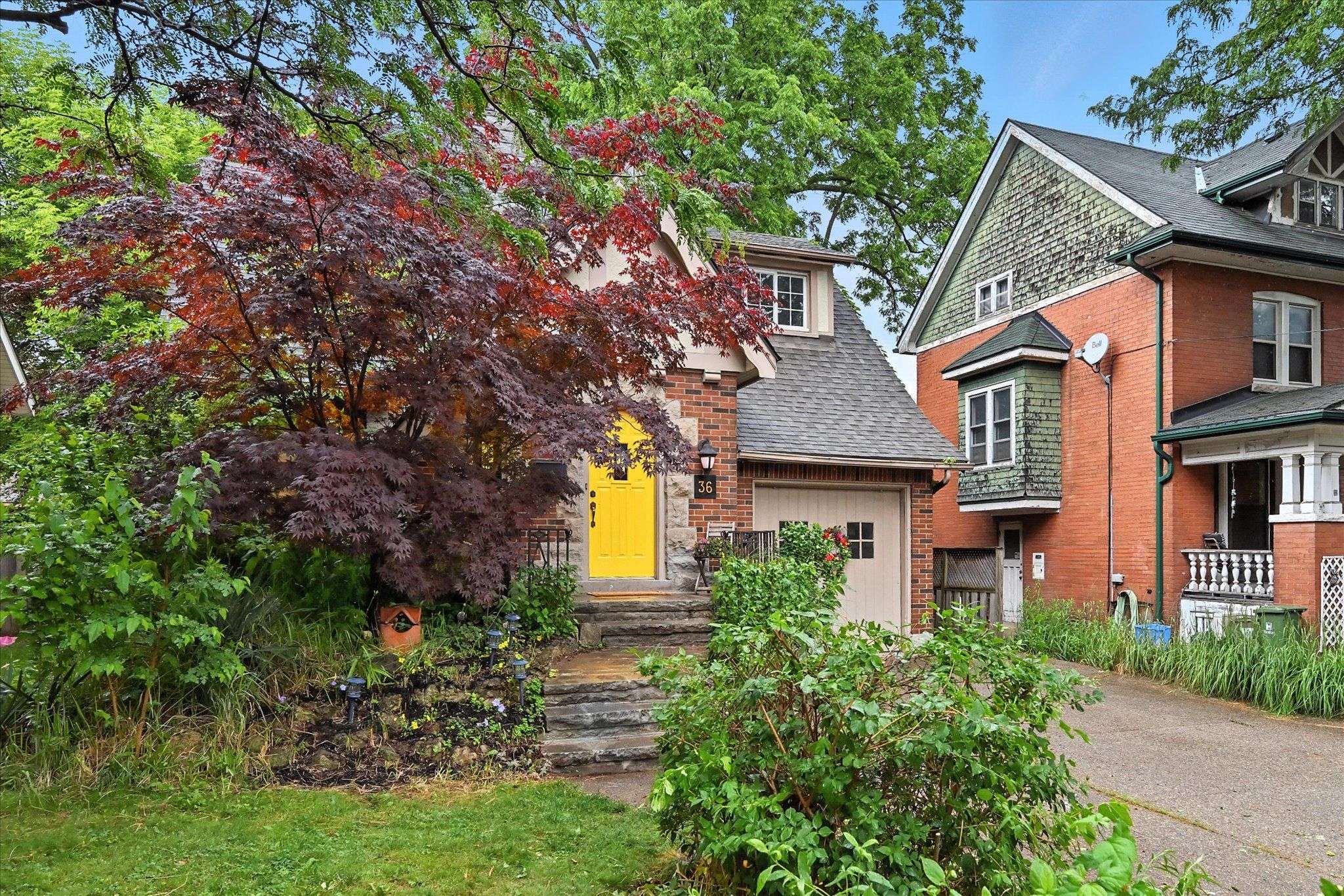 Hamilton, ON L8M 3K9,36 Grosvenor AVE S