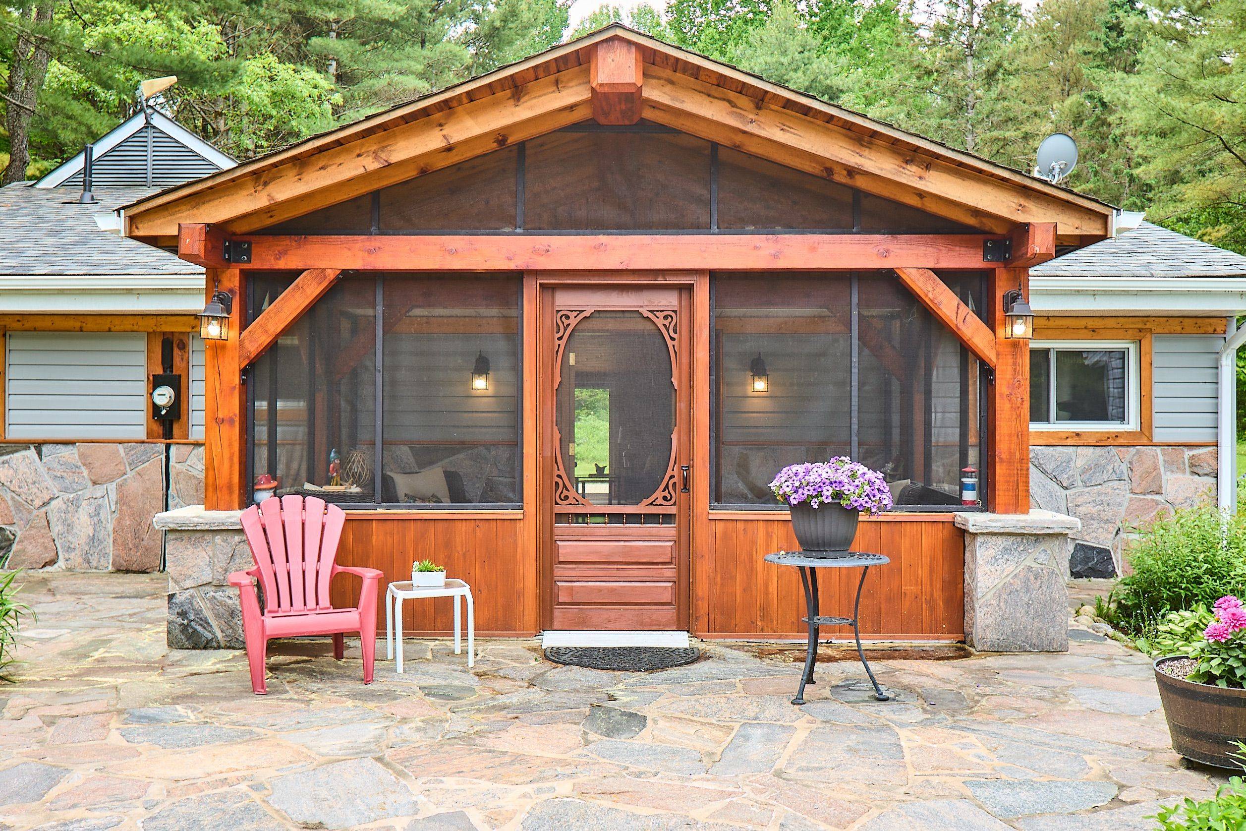 Huntsville, ON P1H 2J3,2929 Muskoka Road 10 N/A