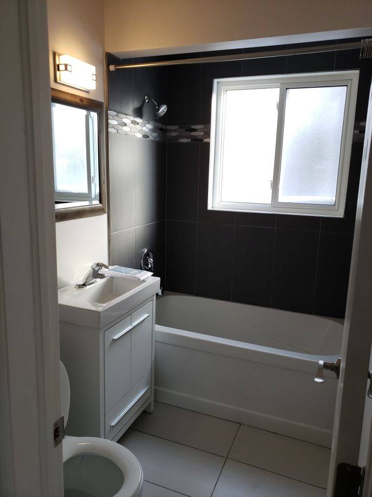 Centre Wellington, ON N1M 1T4,360 Queen ST E #15
