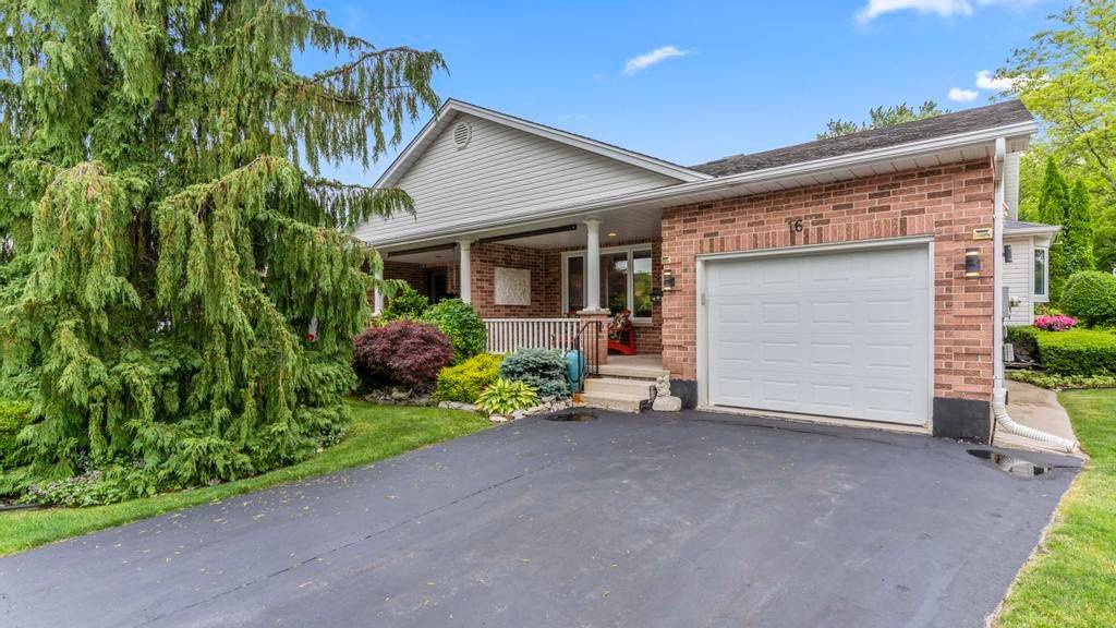 St. Thomas, ON N5R 6B8,16 COSTELLO CT