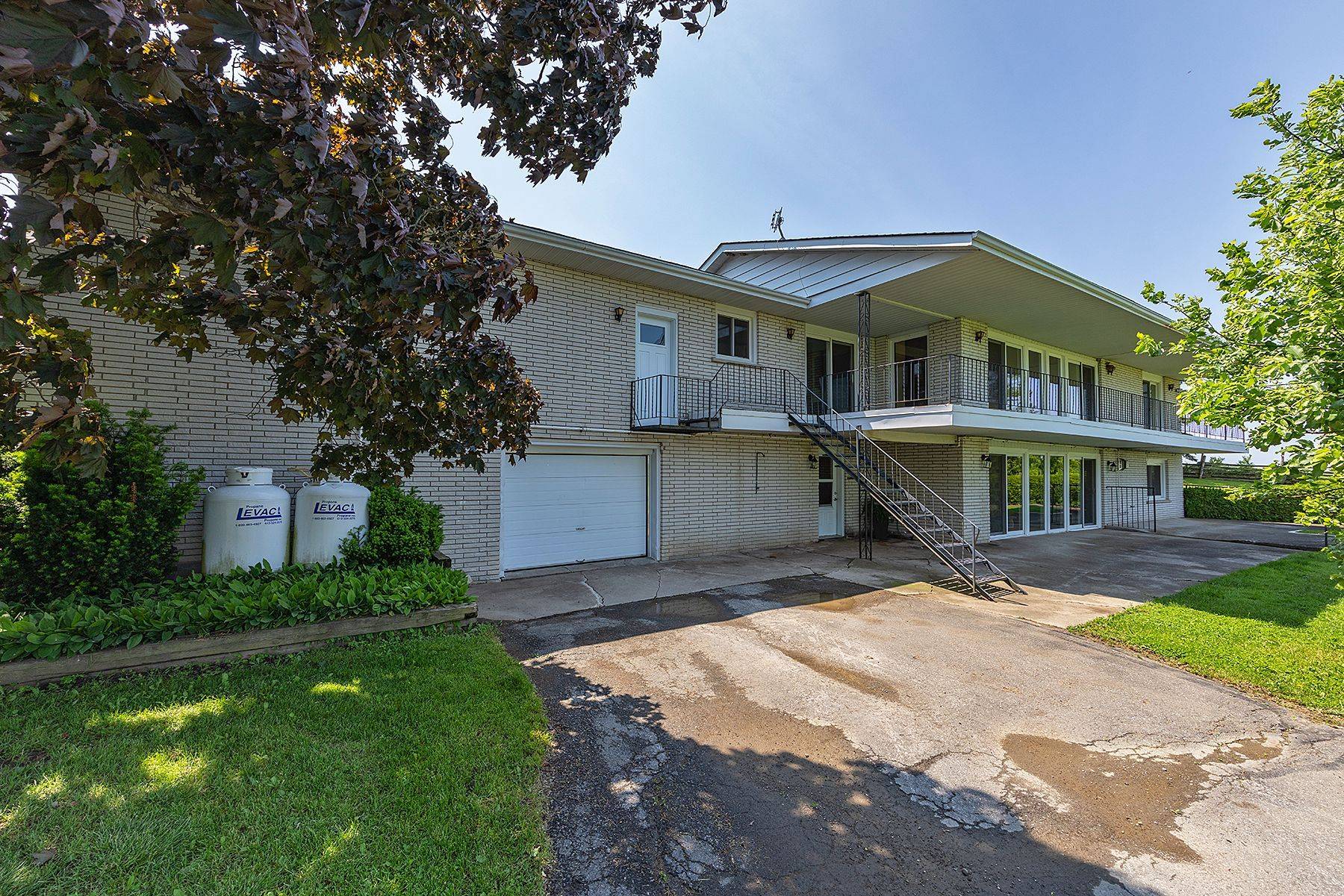 Greater Napanee, ON K7P 3K6,1128 Townline RD