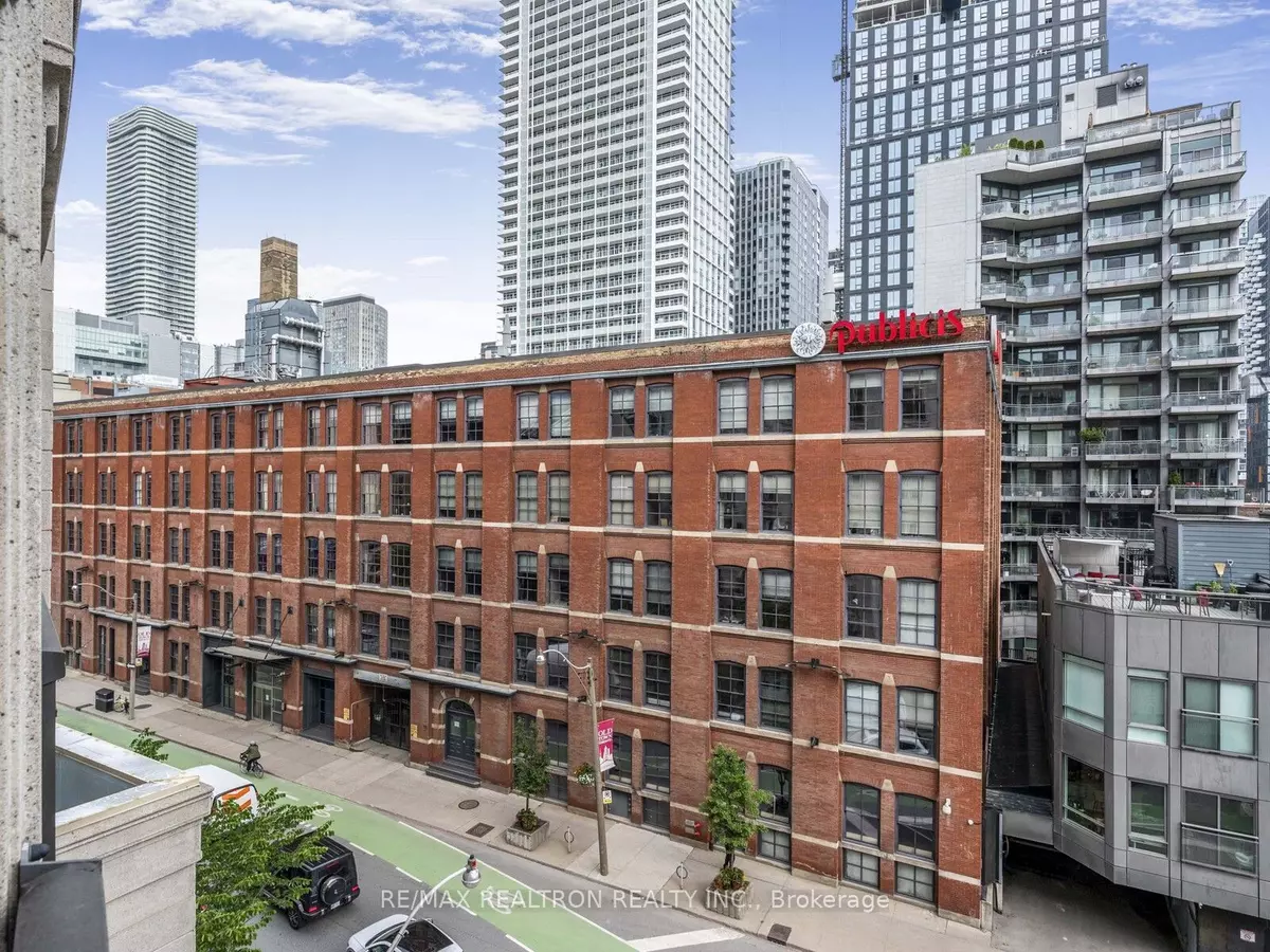 Toronto C08, ON M5C 3H6,115 Richmond ST E #507