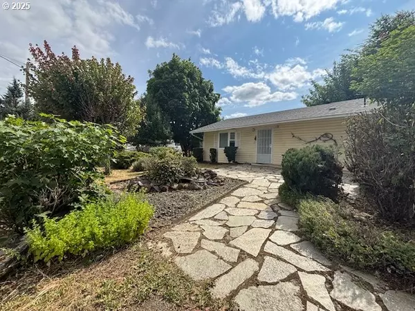 Sutherlin, OR 97479,471 HAWTHORNE ST