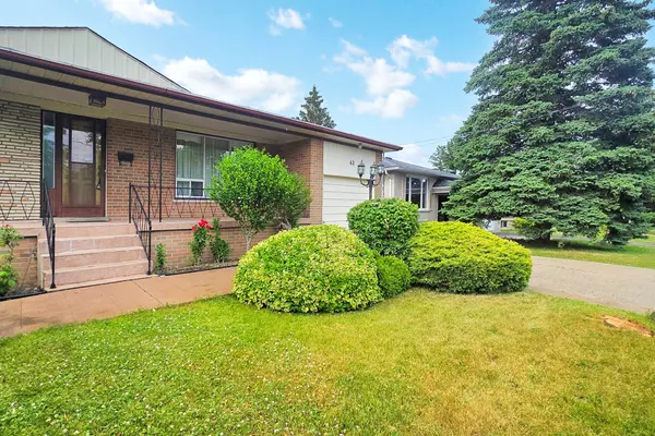 Markham, ON L3T 1S5,62 Clark AVE