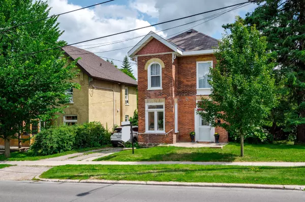 Peterborough Central, ON K9J 2P4,581 Sherbrooke ST