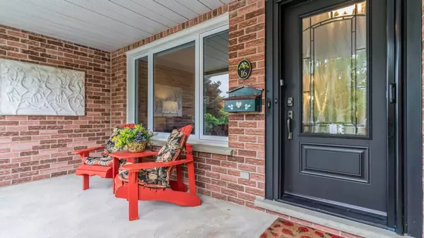 St. Thomas, ON N5R 6B8,16 COSTELLO CT