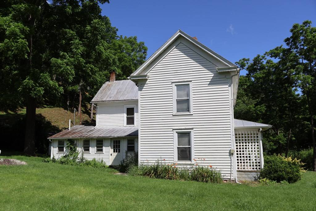 Elk Creek, VA 24326,5043 Stones Chapel