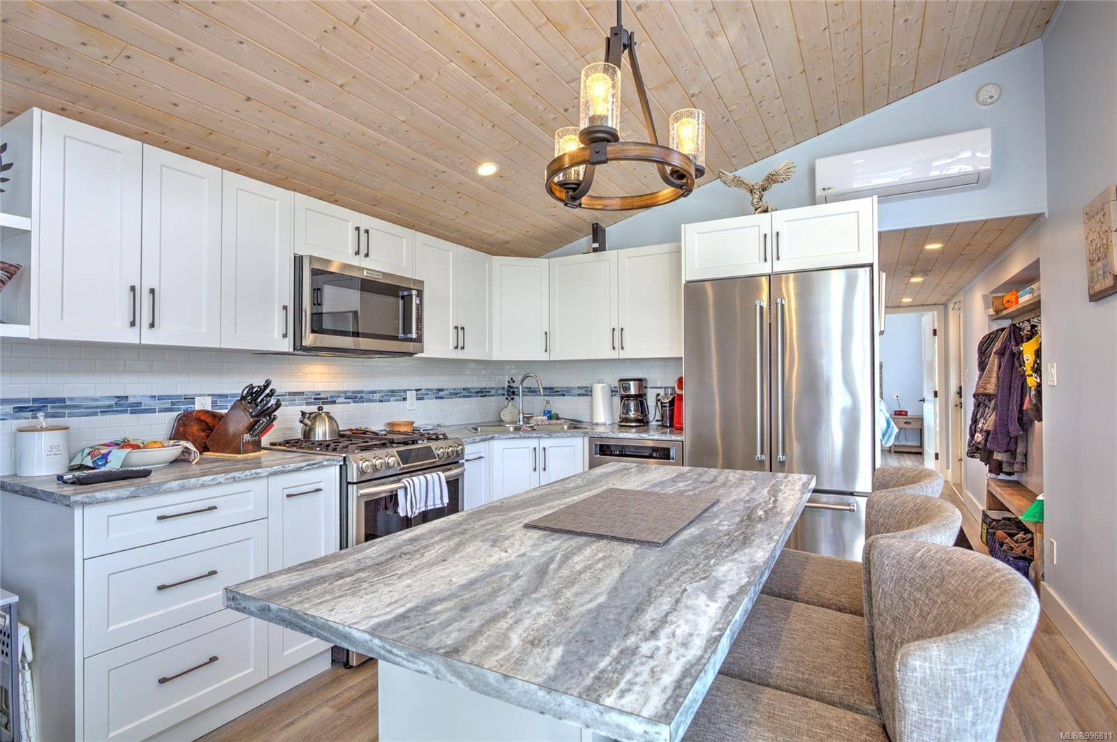 Lake Cowichan, BC V0R 2G0,232 North Shore Rd #3
