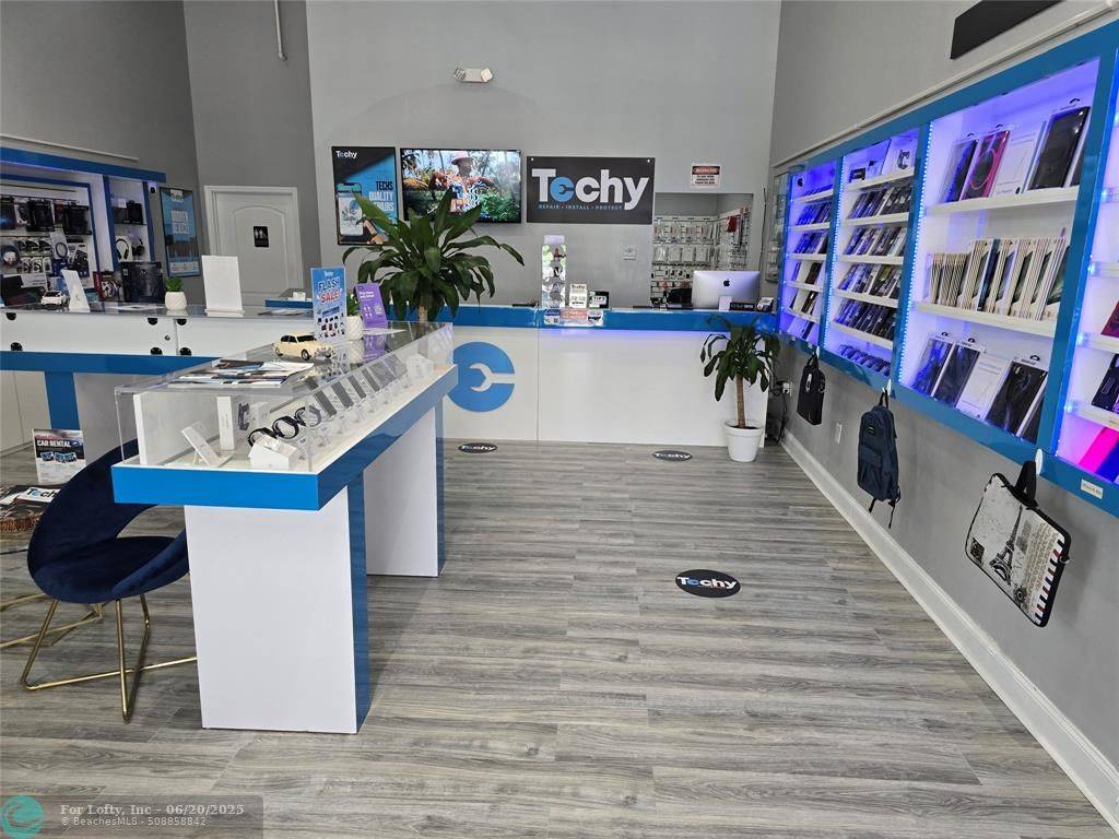 Delray Beach, FL 33446,14851 Lyons Rd