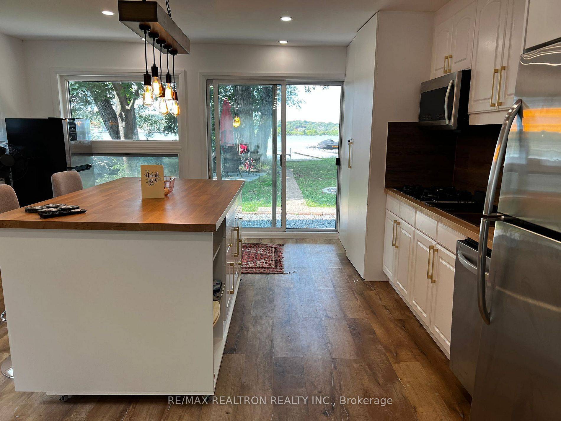 Orillia, ON L3V 1T1,172 Cedar Island RD