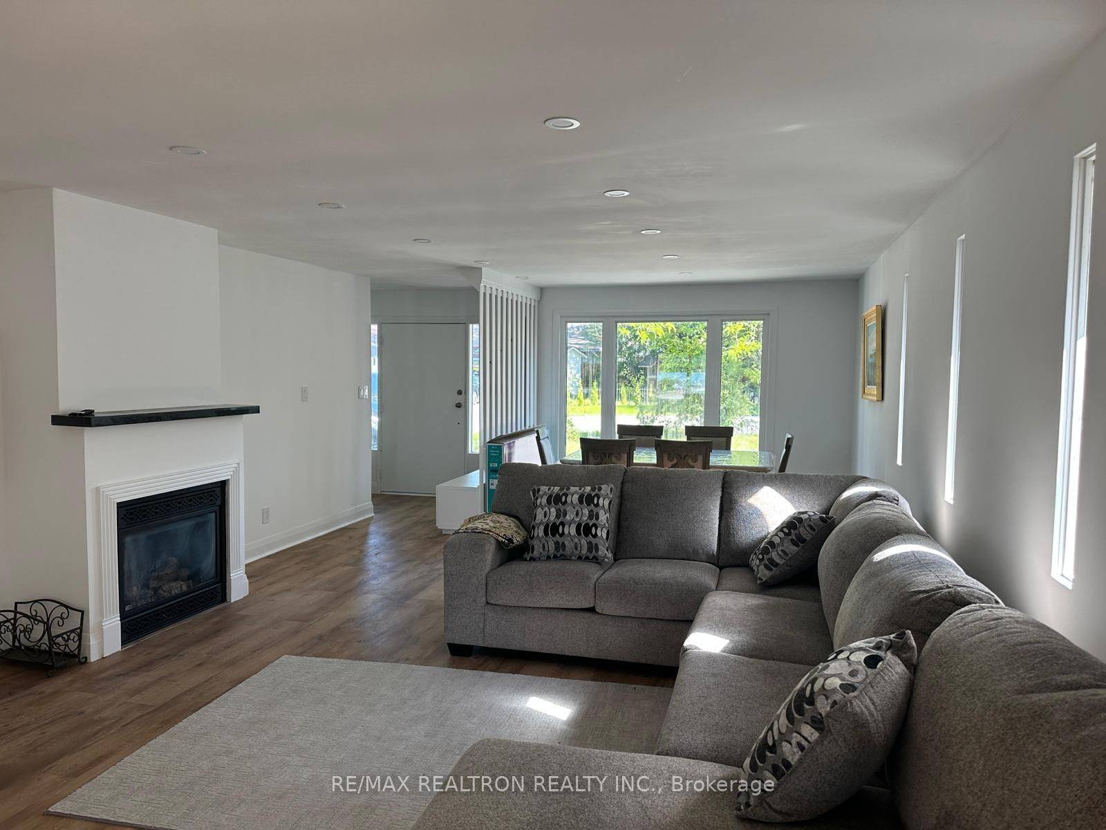 Orillia, ON L3V 1T1,172 Cedar Island RD