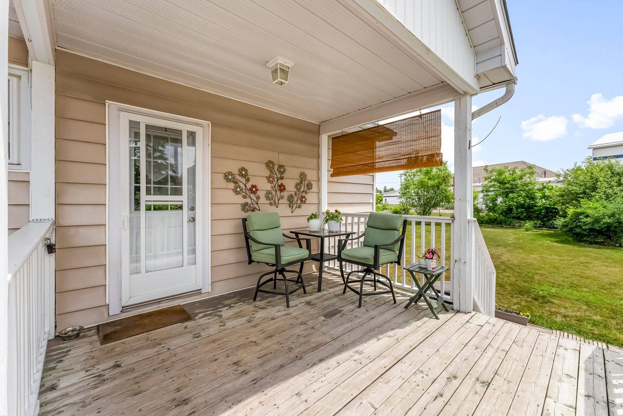 Renfrew, ON K7V 3A3,255 Arnprior AVE