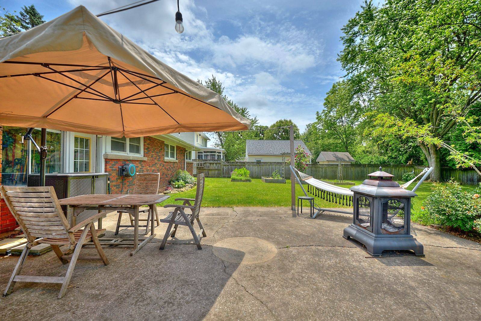 Welland, ON L3C 1B1,143 Gadsby AVE