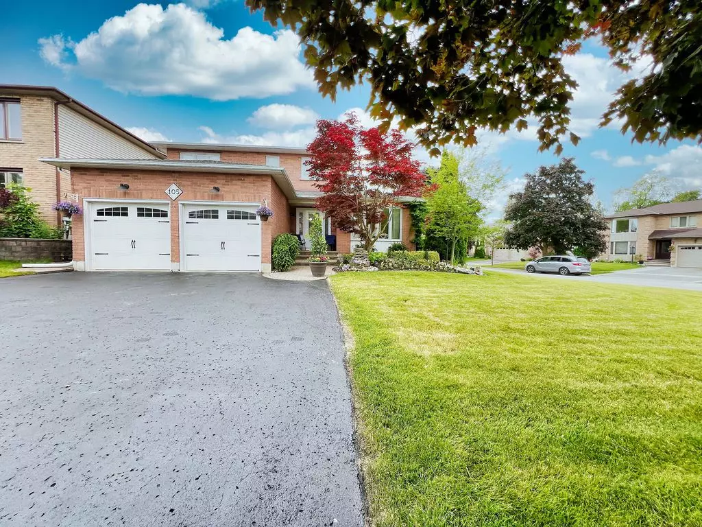 Clarington, ON L1E 1Z9,105 Devondale ST