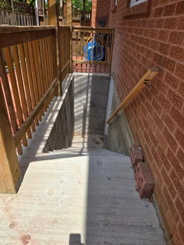 Toronto E11, ON M1X 1J6,38 Lamay CRES #Basement