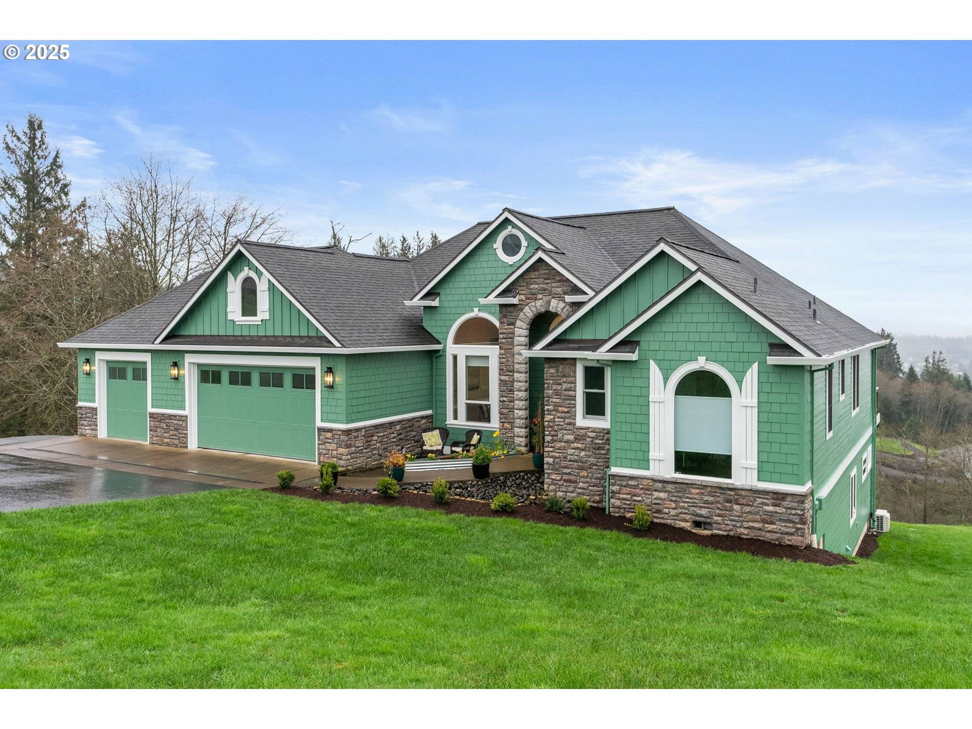 Tillamook, OR 97141,10380 SKYVIEW RD