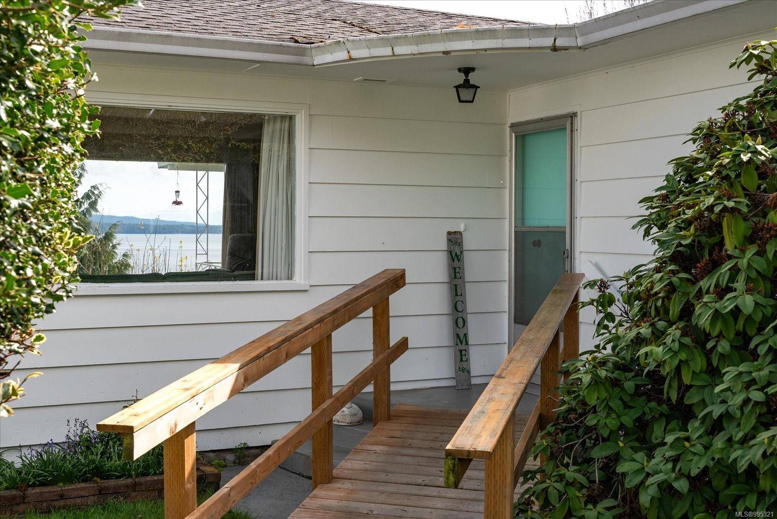 Chemainus, BC V0R 1K0,9979 Beach Dr