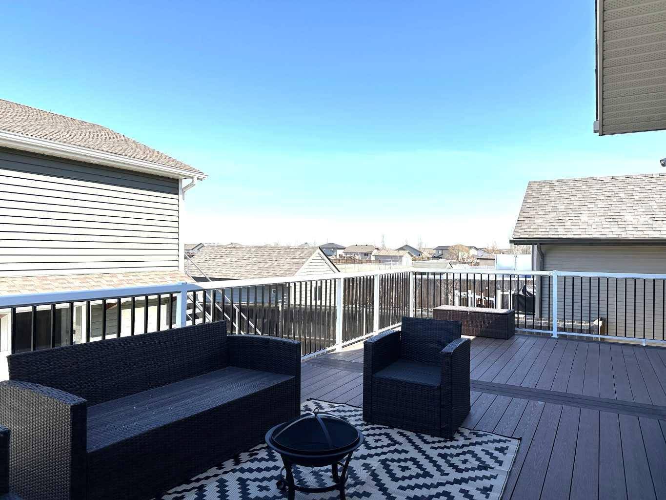 Ponoka, AB T4J 0A1,5928 62 AVE