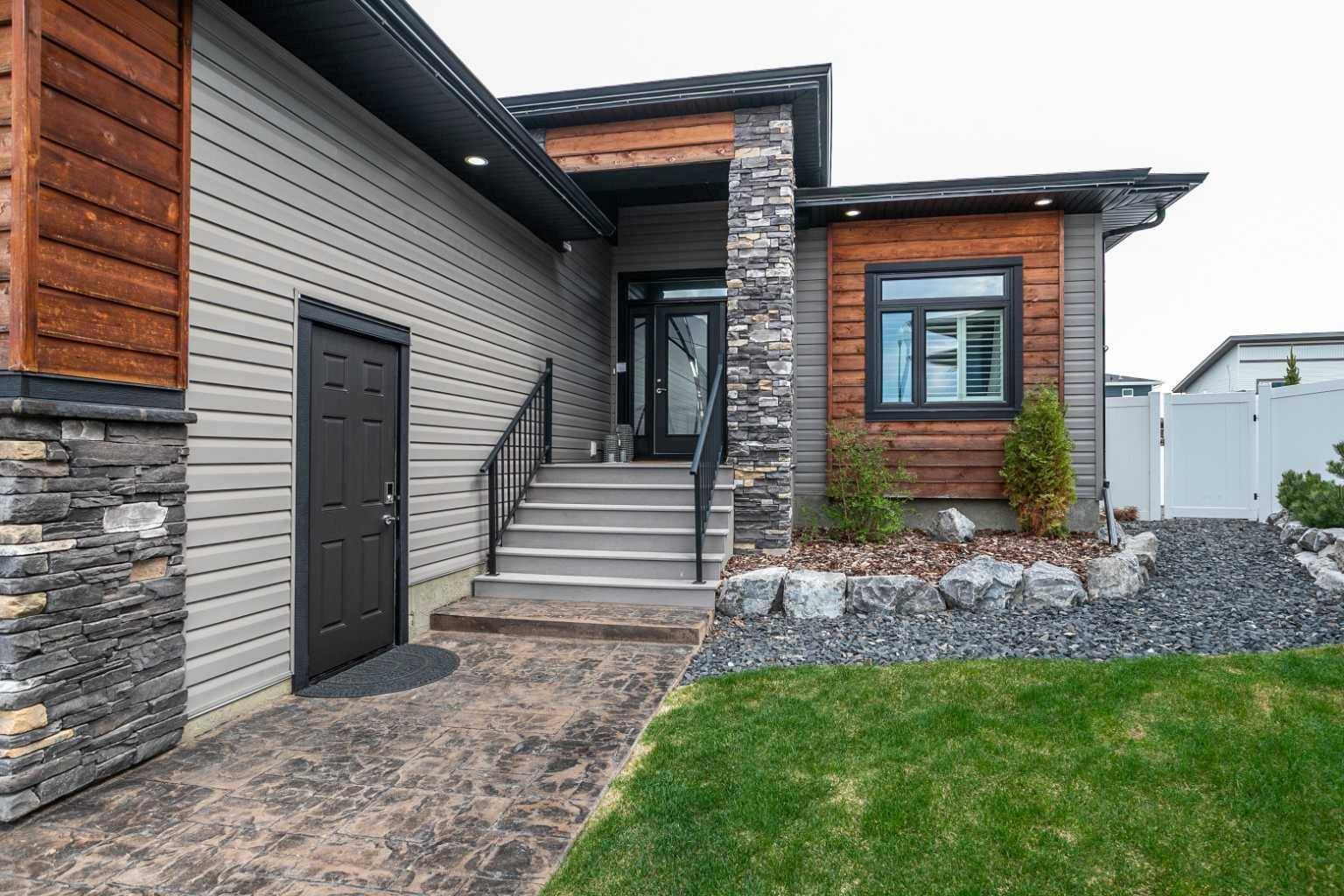 Sylvan Lake, AB T4S 0M3,7 Vanson Close