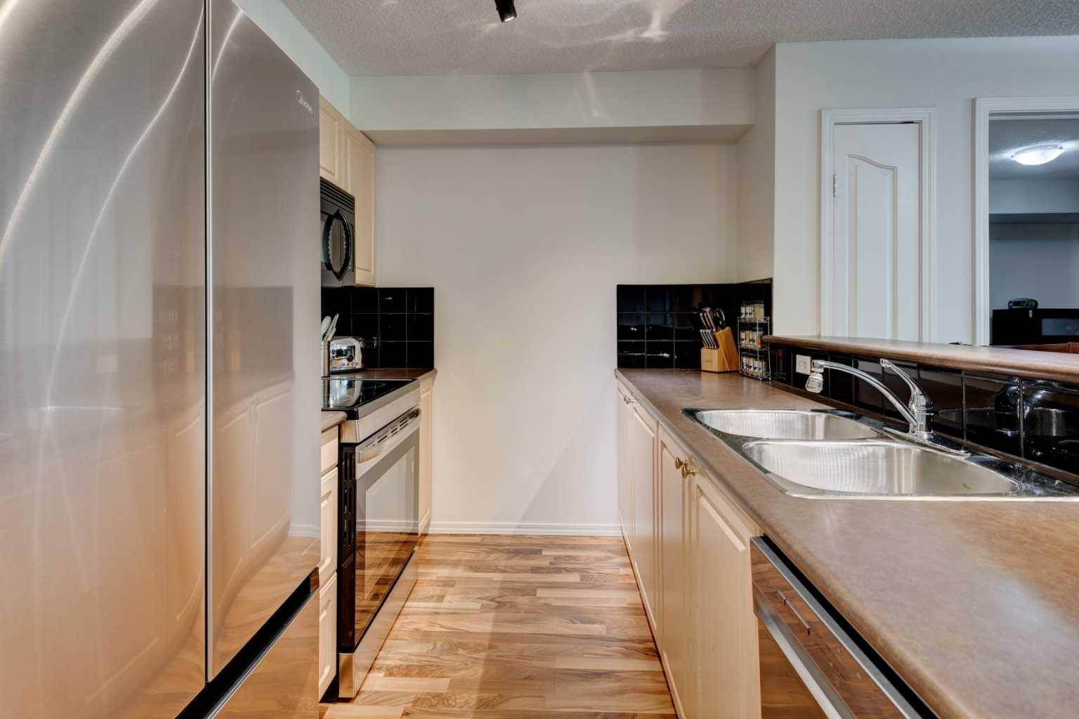 Calgary, AB T2X 0N2,428 Chaparral Ravine VW Southeast #328