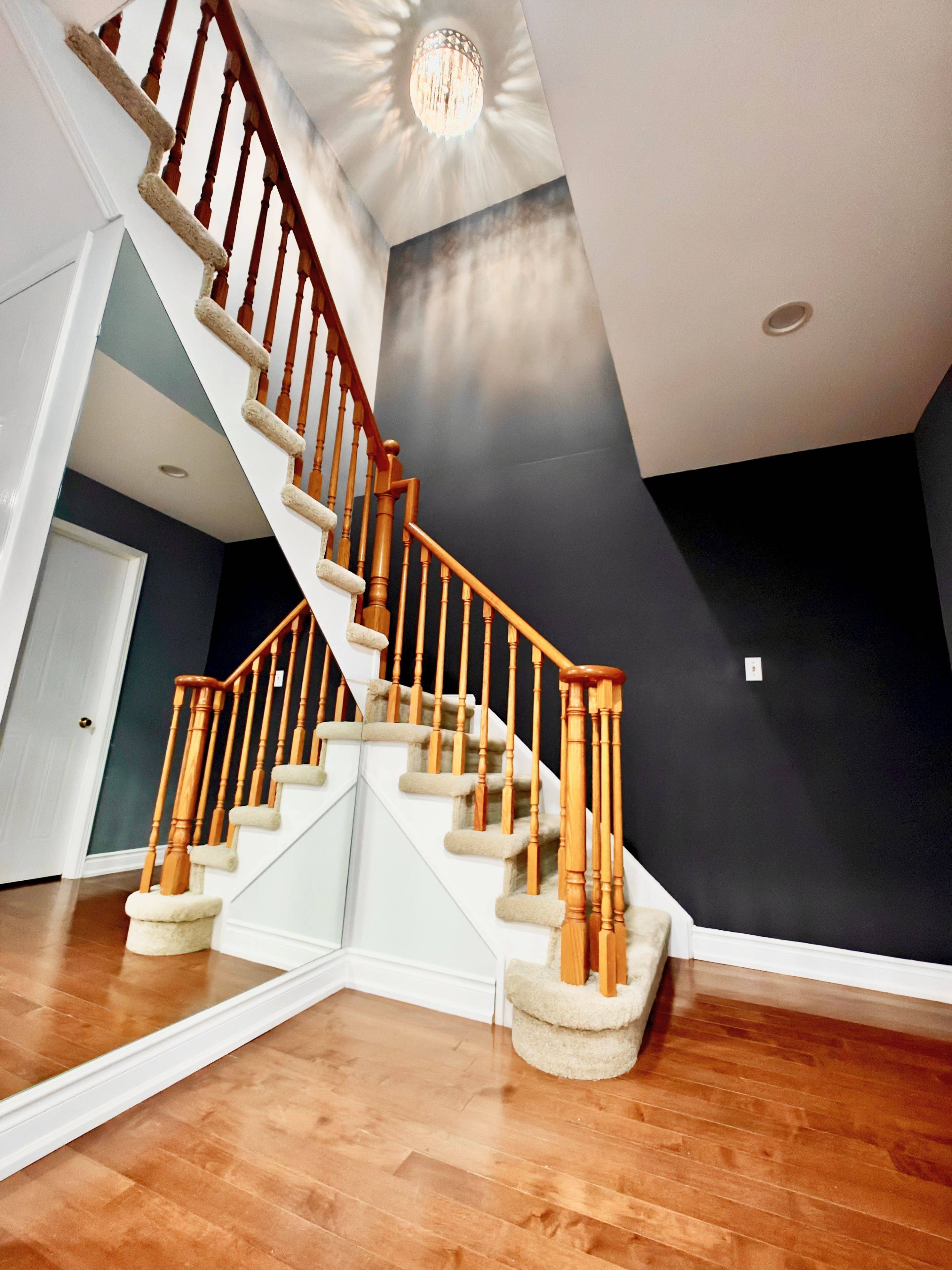 Pickering, ON L1X 2M1,1512 Major Oaks RD