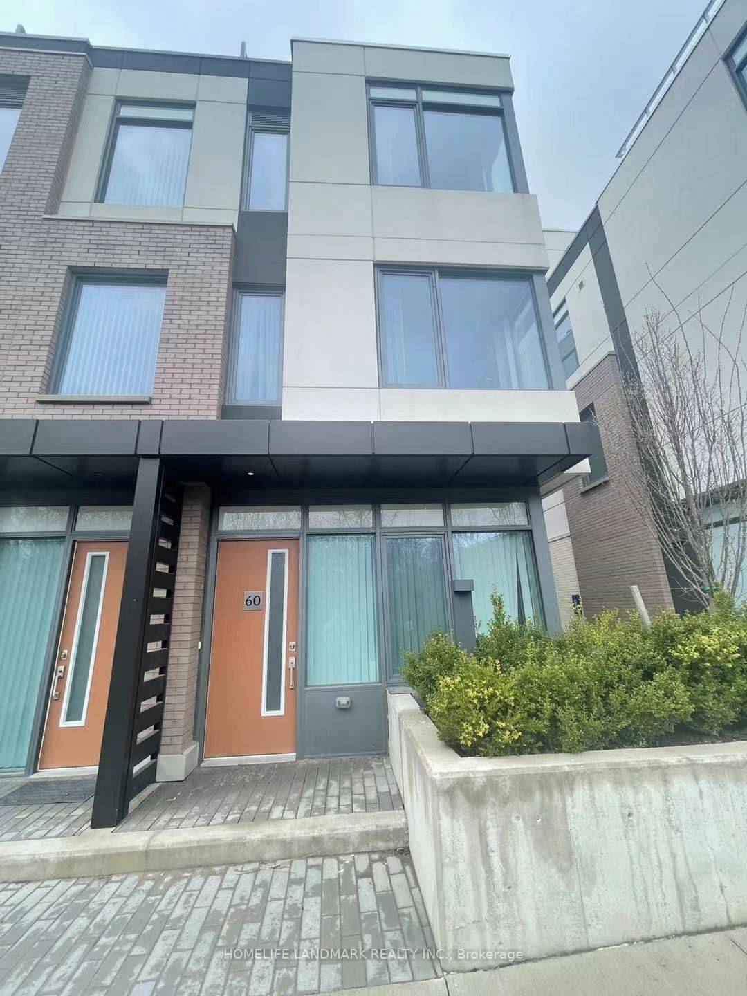 Vaughan, ON L4K 0K3,1060 Portage Pkwy E #Th 60