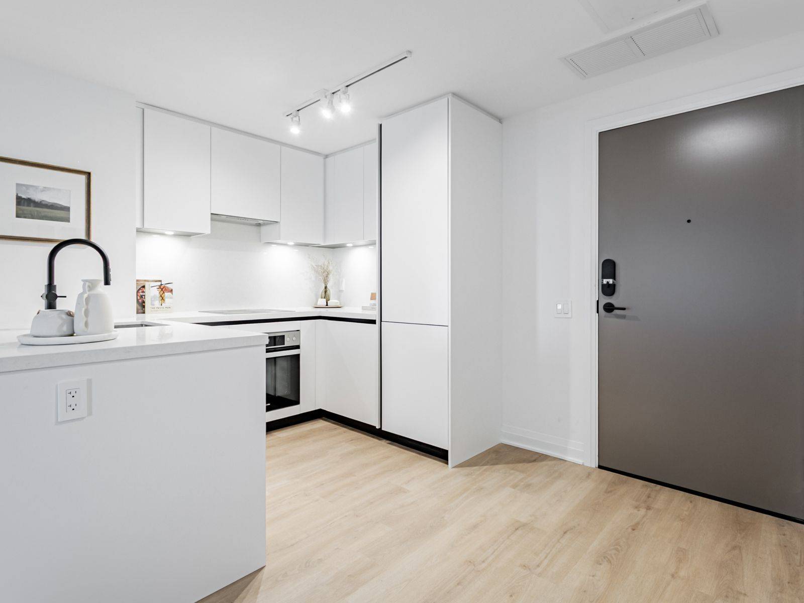 4023 The Exchange N/A #2503, Mississauga, ON L5B 0N4