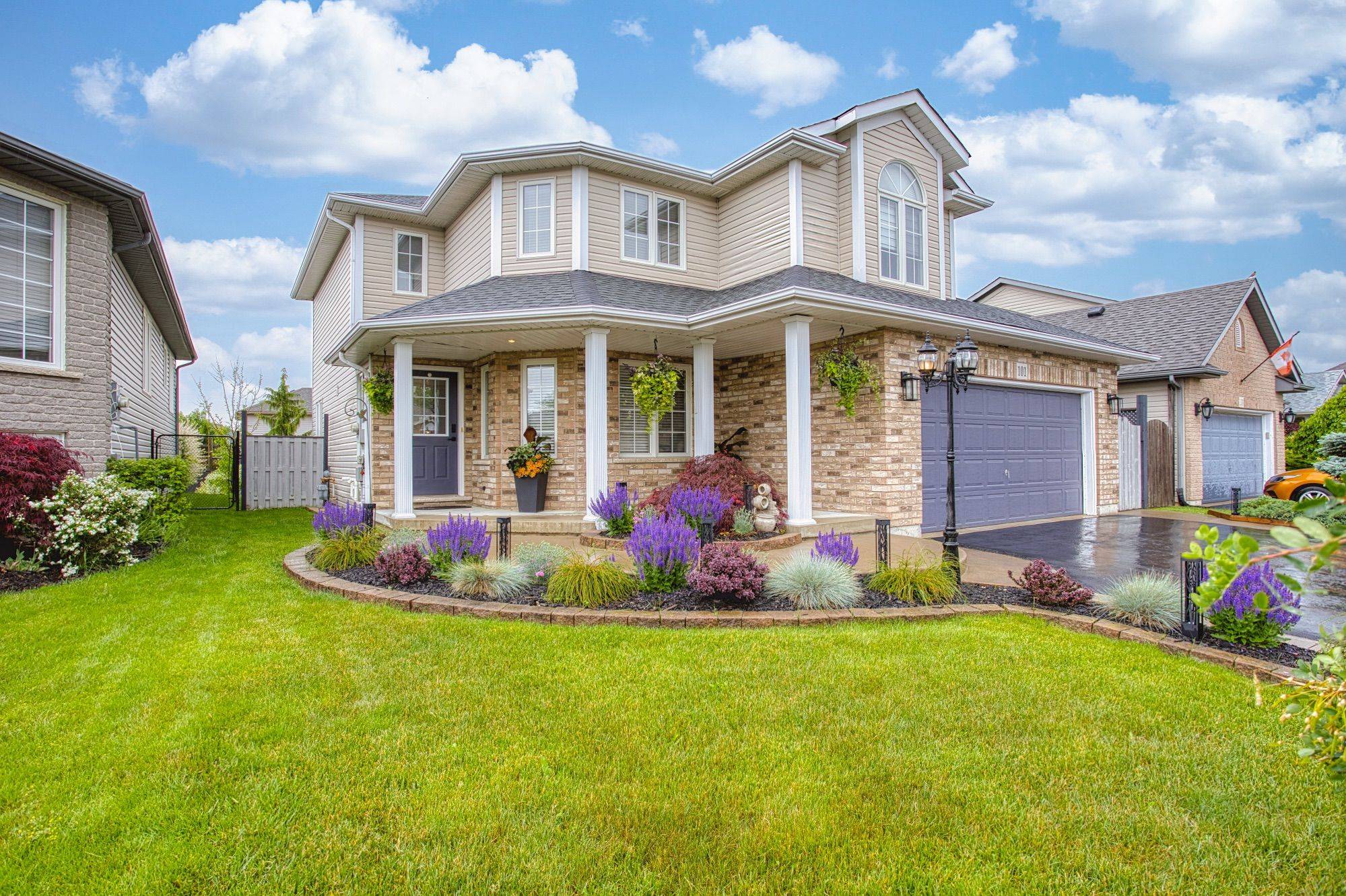 West Lincoln, ON L0R 2A0,101 Golden Acres DR