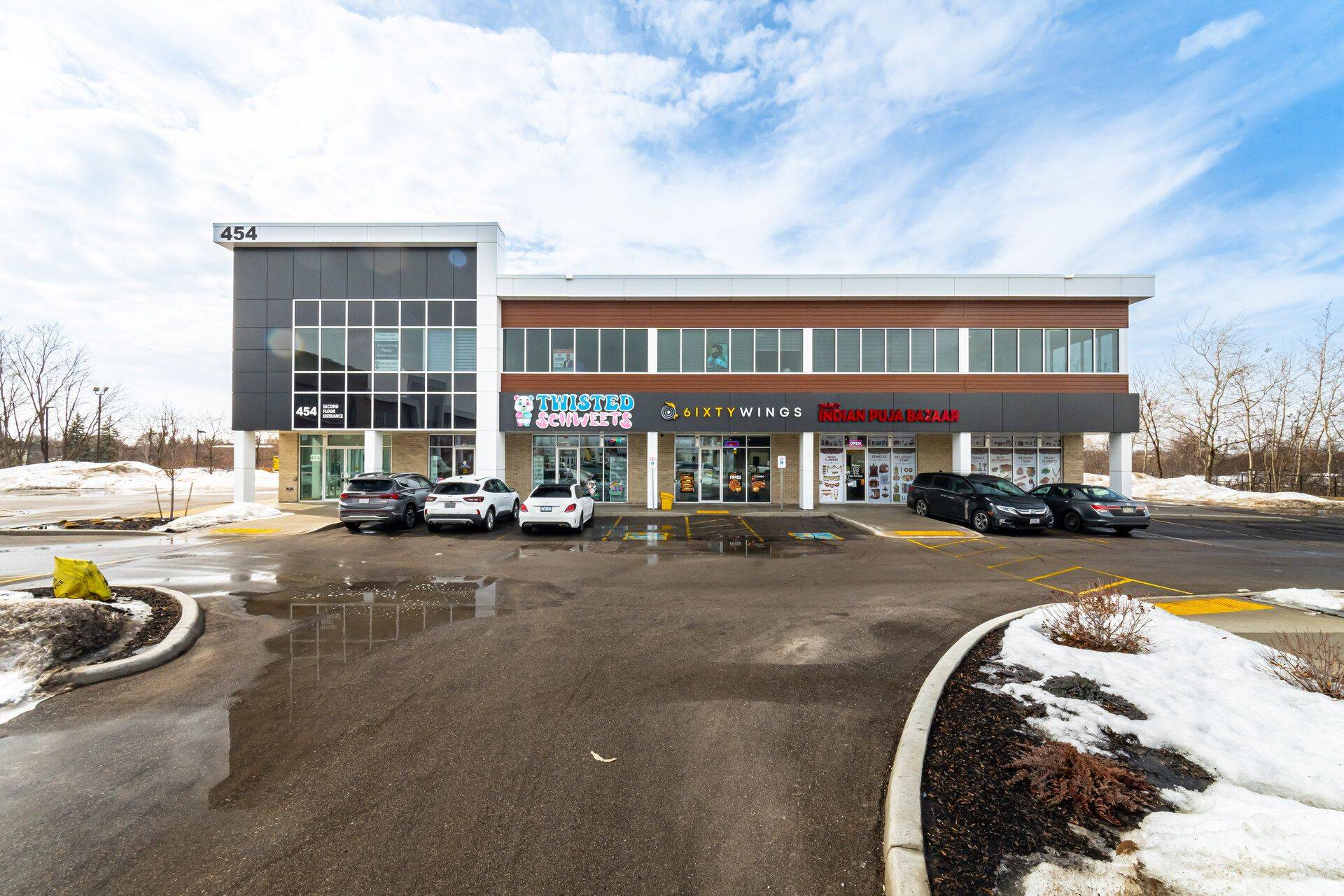454 Hespeler RD #P205, Cambridge, ON N1R 0E3