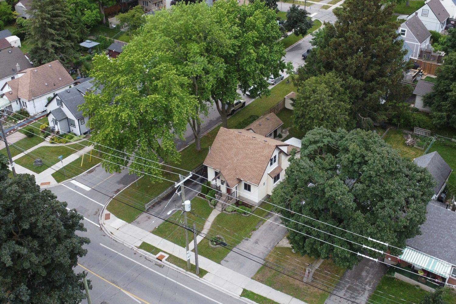 Kitchener, ON N2M 3J2,478 Stirling AVE S