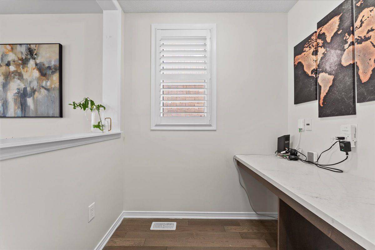 Woolwich, ON N0B 1M0,297 Dolman ST