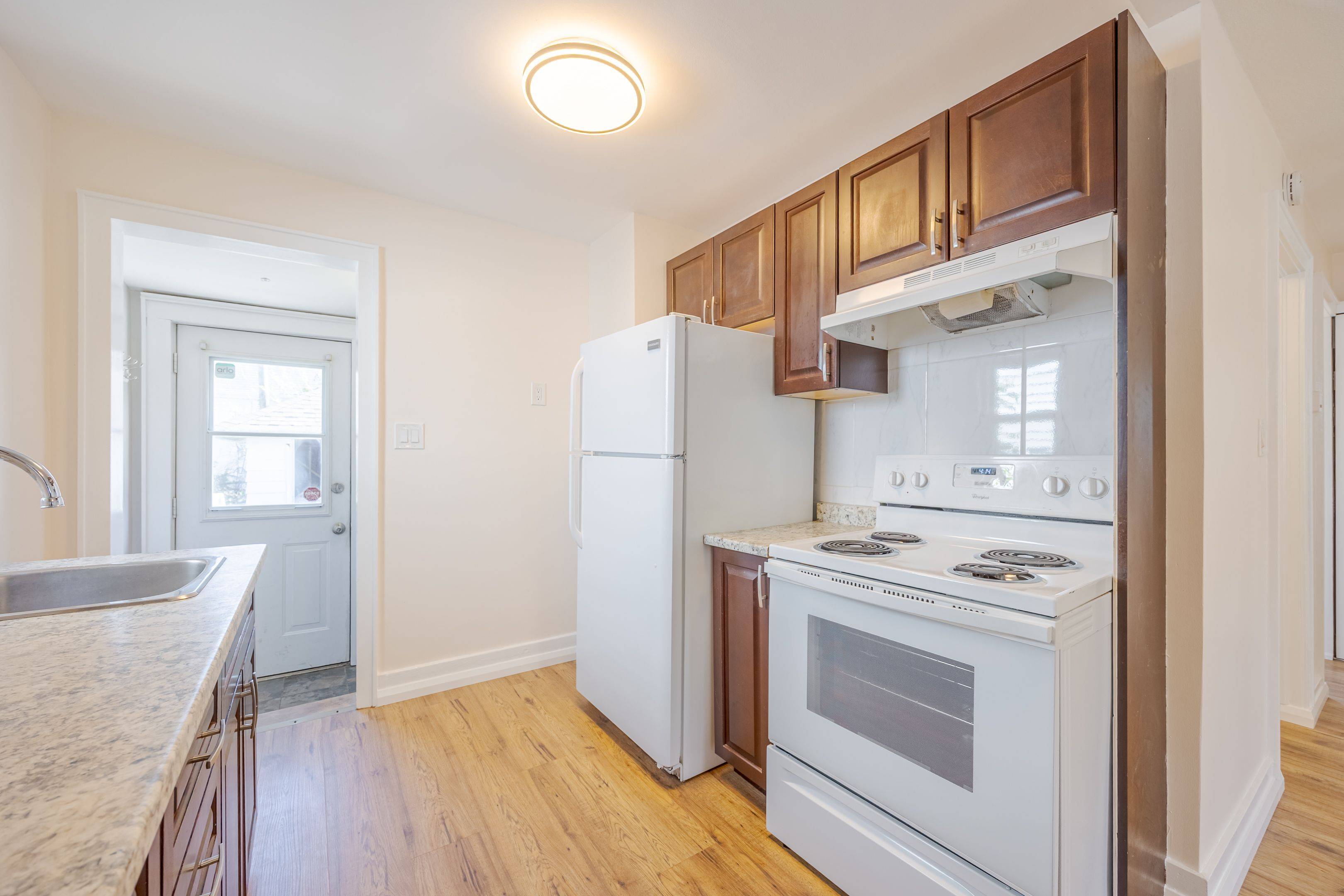 St. Catharines, ON L2N 1C4,336 Carlton ST