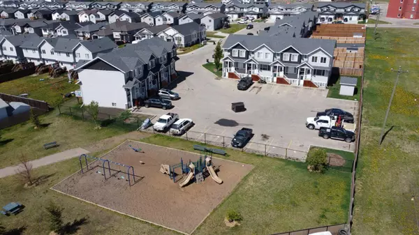 9503 112 AVE, Clairmont, AB T8X 5C8