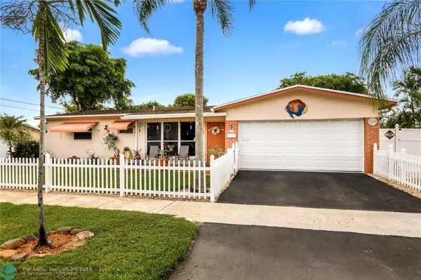 Dania Beach, FL 33004,804 NW 8th St